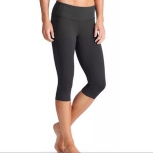 Athleta Chaturanga Knicker Capri Leggings Women’s Size S Gray Athletic Gym